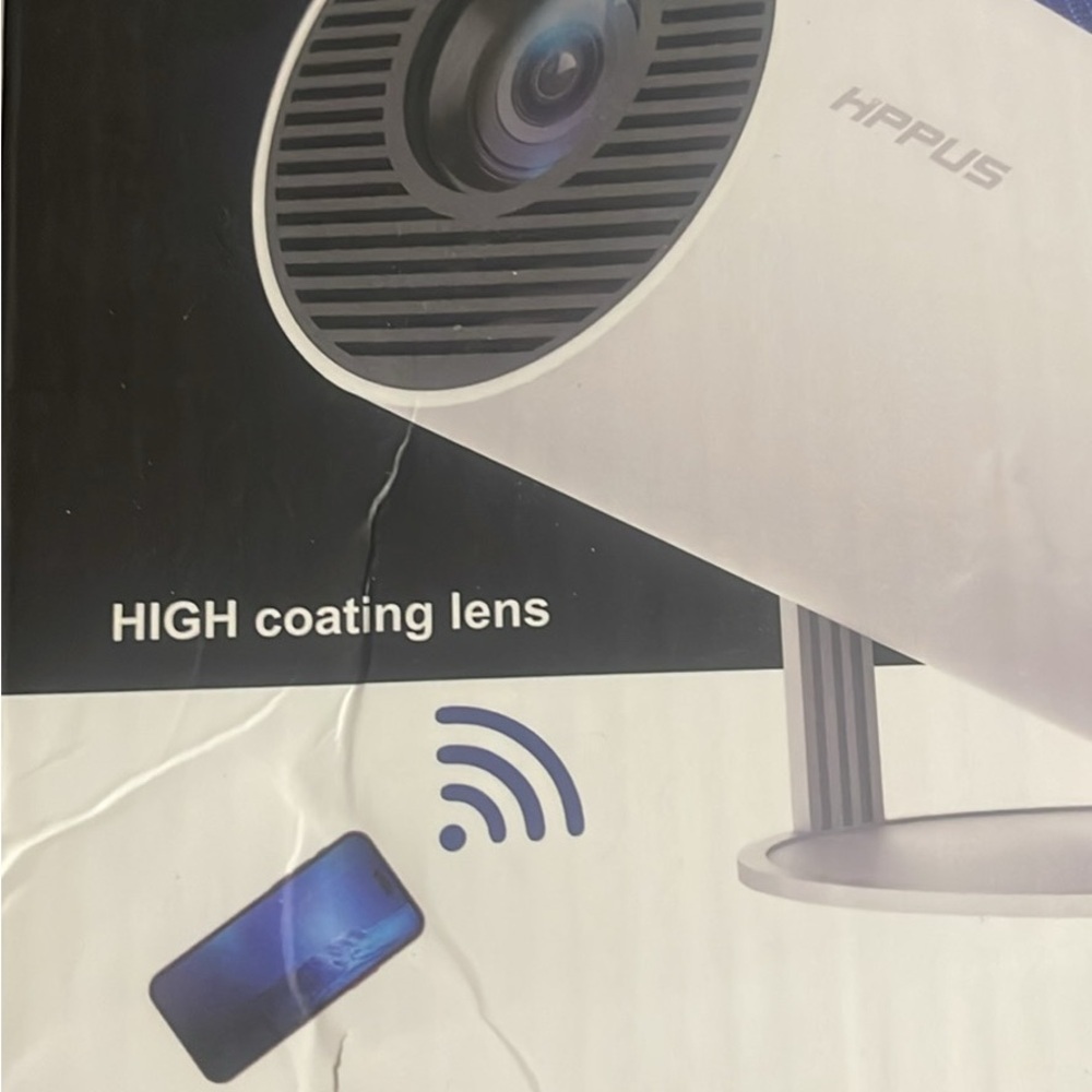 HIPPUS Multimedia Projector - Picture 2 of 6